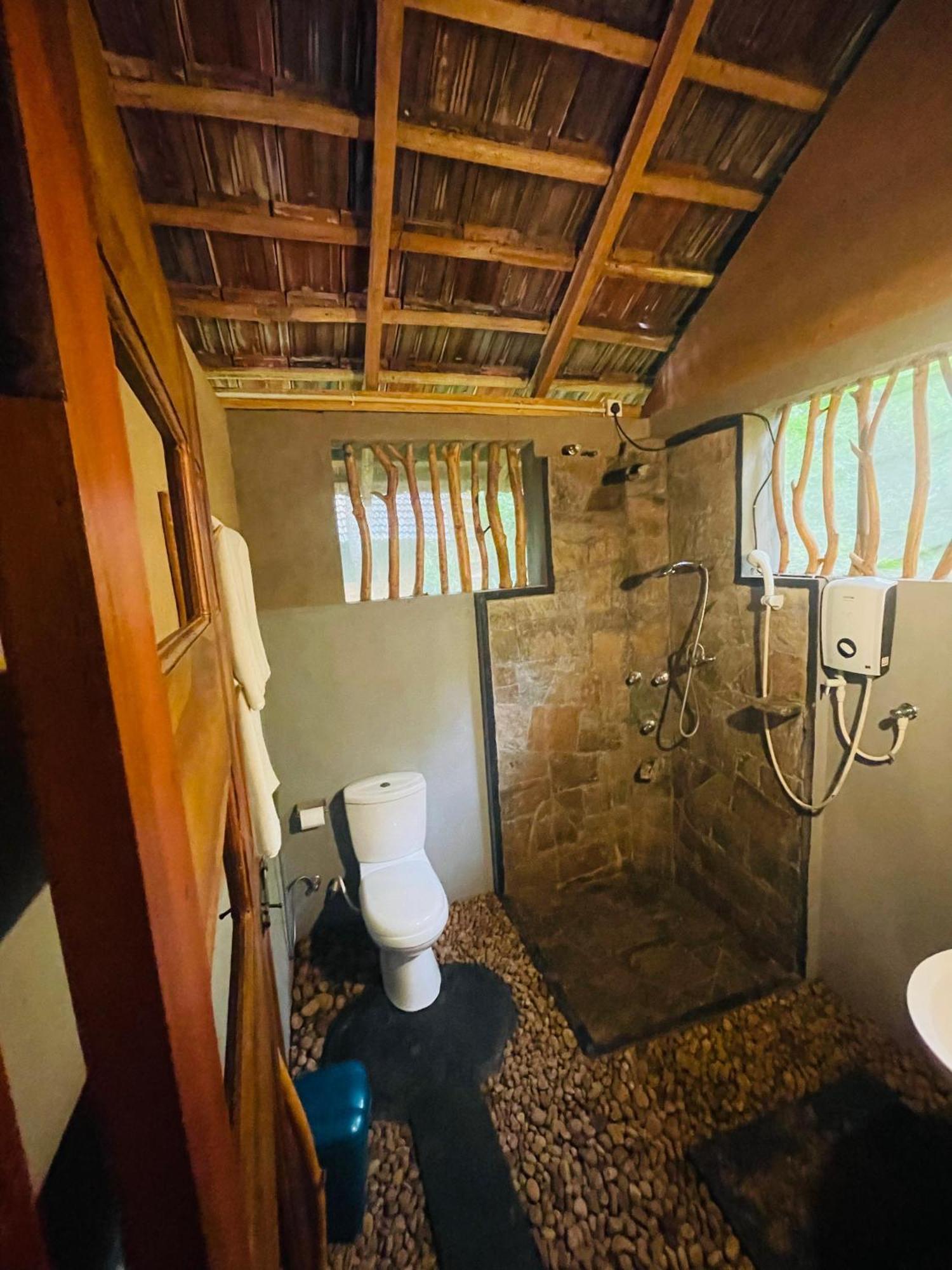 Sandalwood Cottage Udawalawe Buitenkant foto