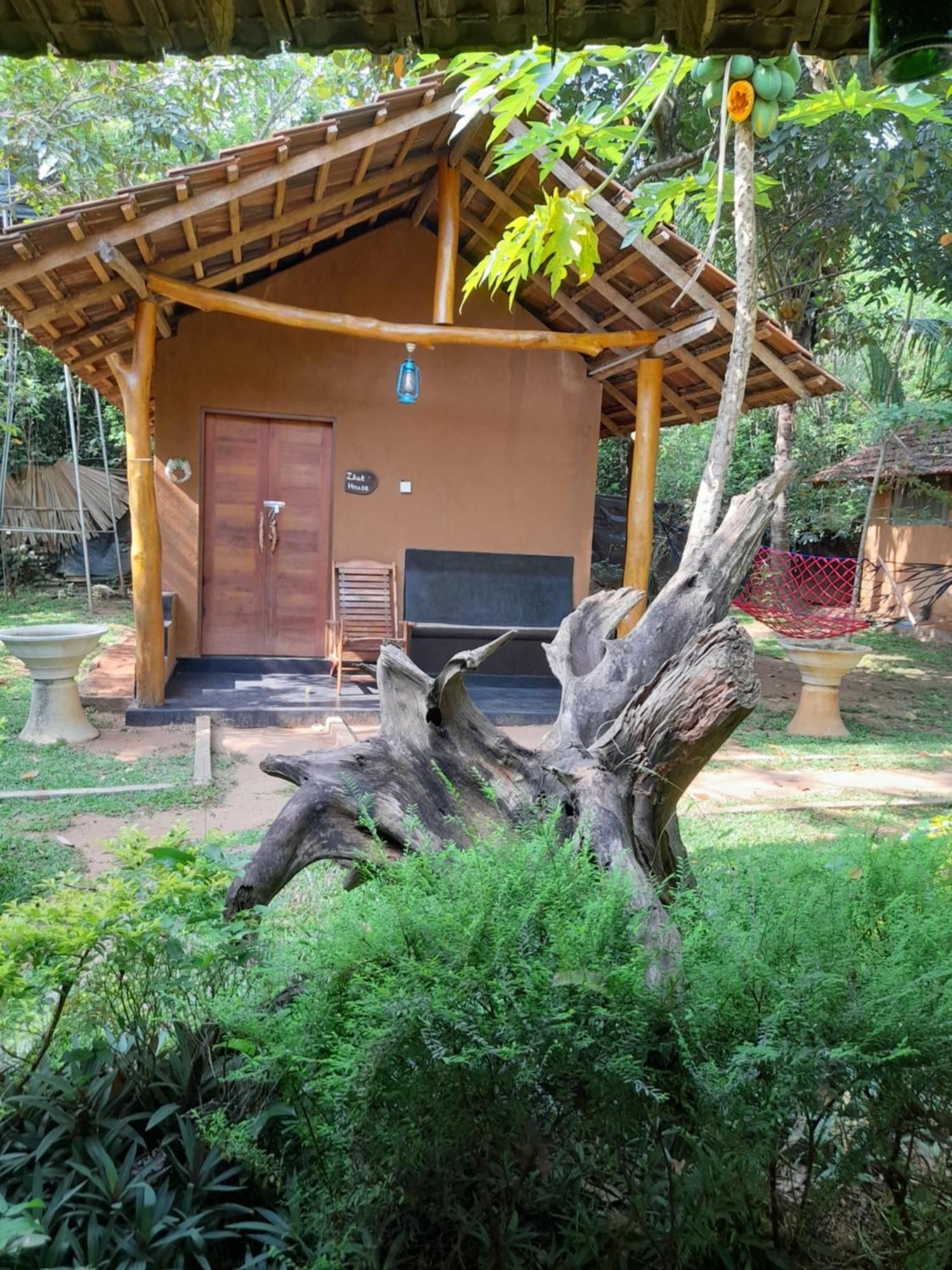 Sandalwood Cottage Udawalawe Buitenkant foto