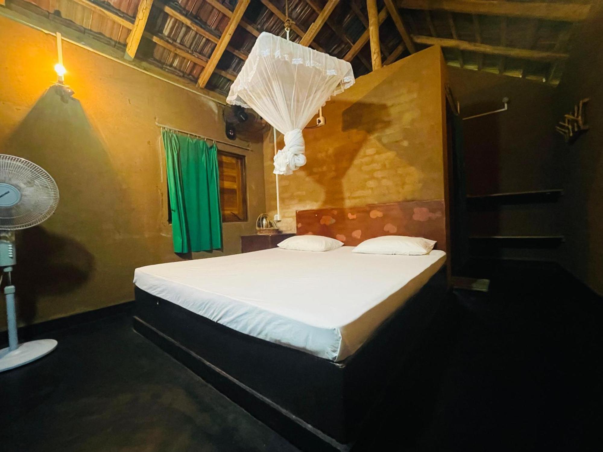 Sandalwood Cottage Udawalawe Buitenkant foto